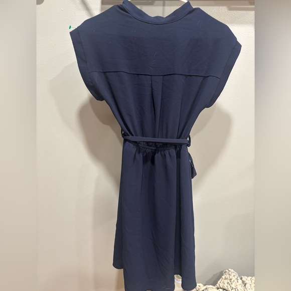 Navy Blue Short Sleeve Dress - Picture 4 of 4